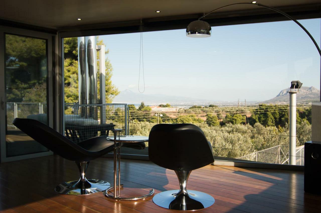 Country Villa Peloponnese With Tennis Court And Pool Zevgolateíon Exteriör bild